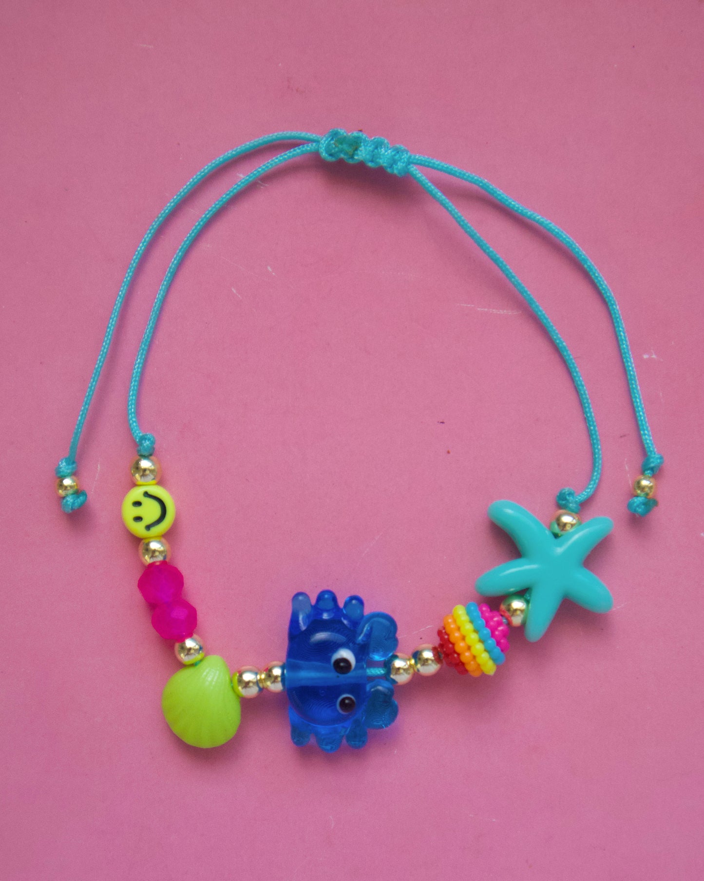 Cangrejito hilo bracelet