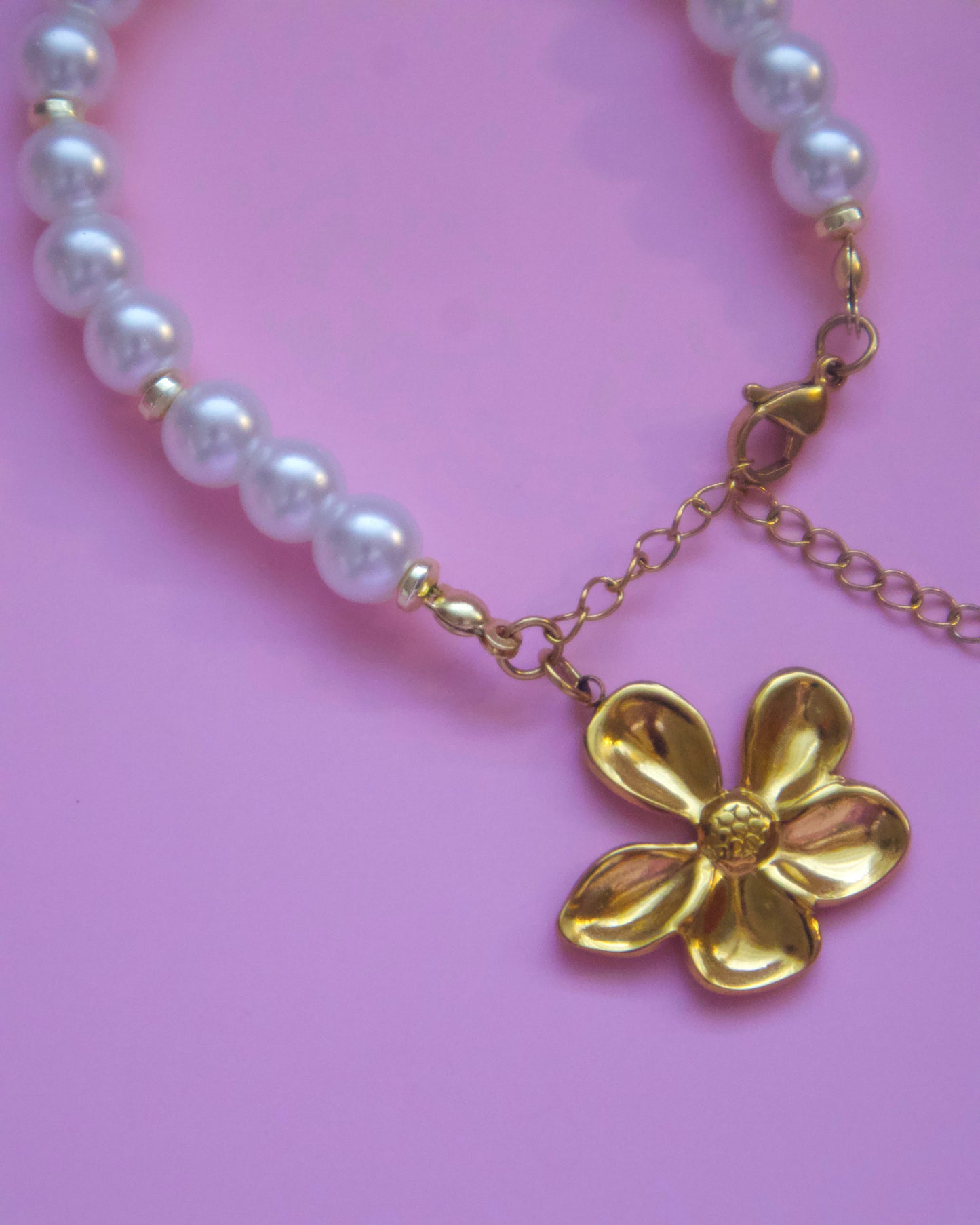Clasic pearl bracelets