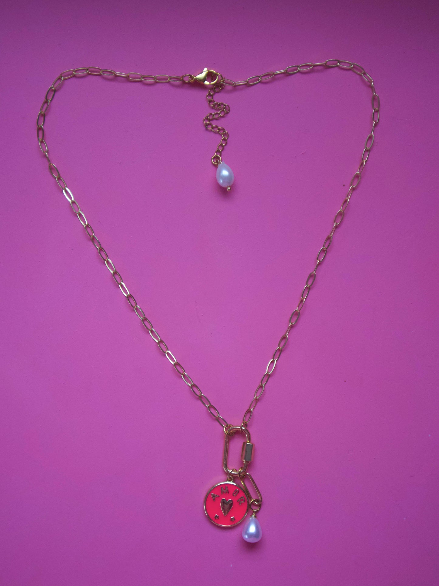 Love Chain