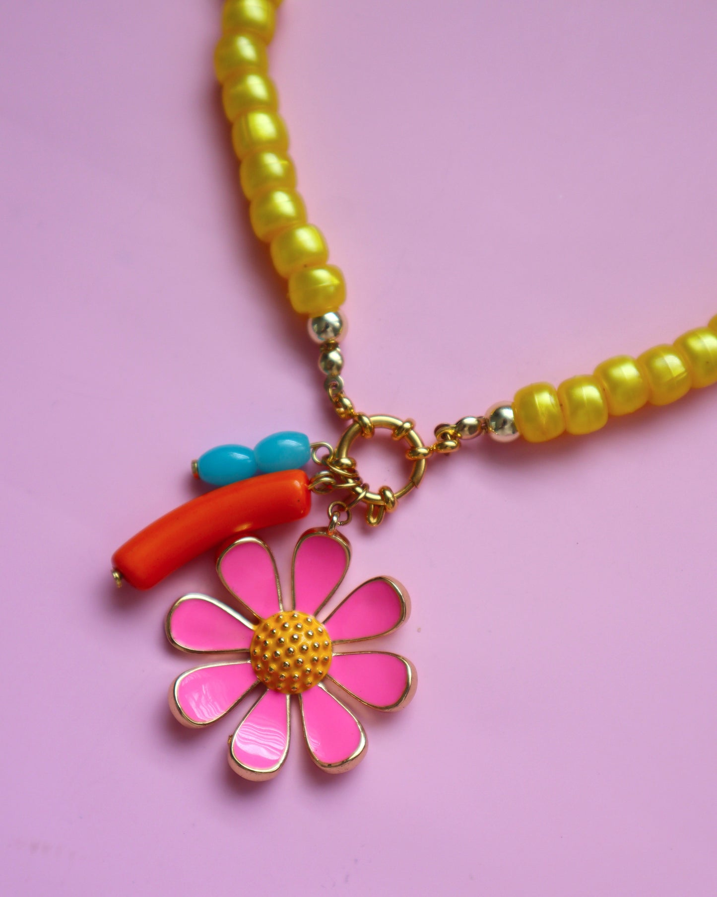 La colorida Necklace