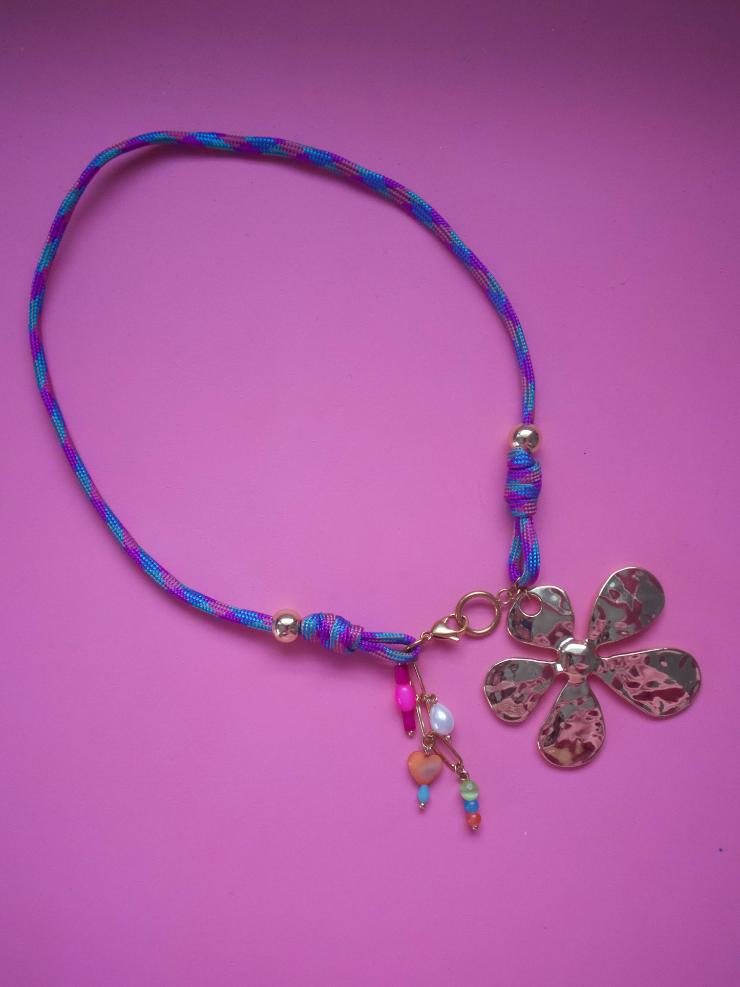 Hippie Flower Necklace