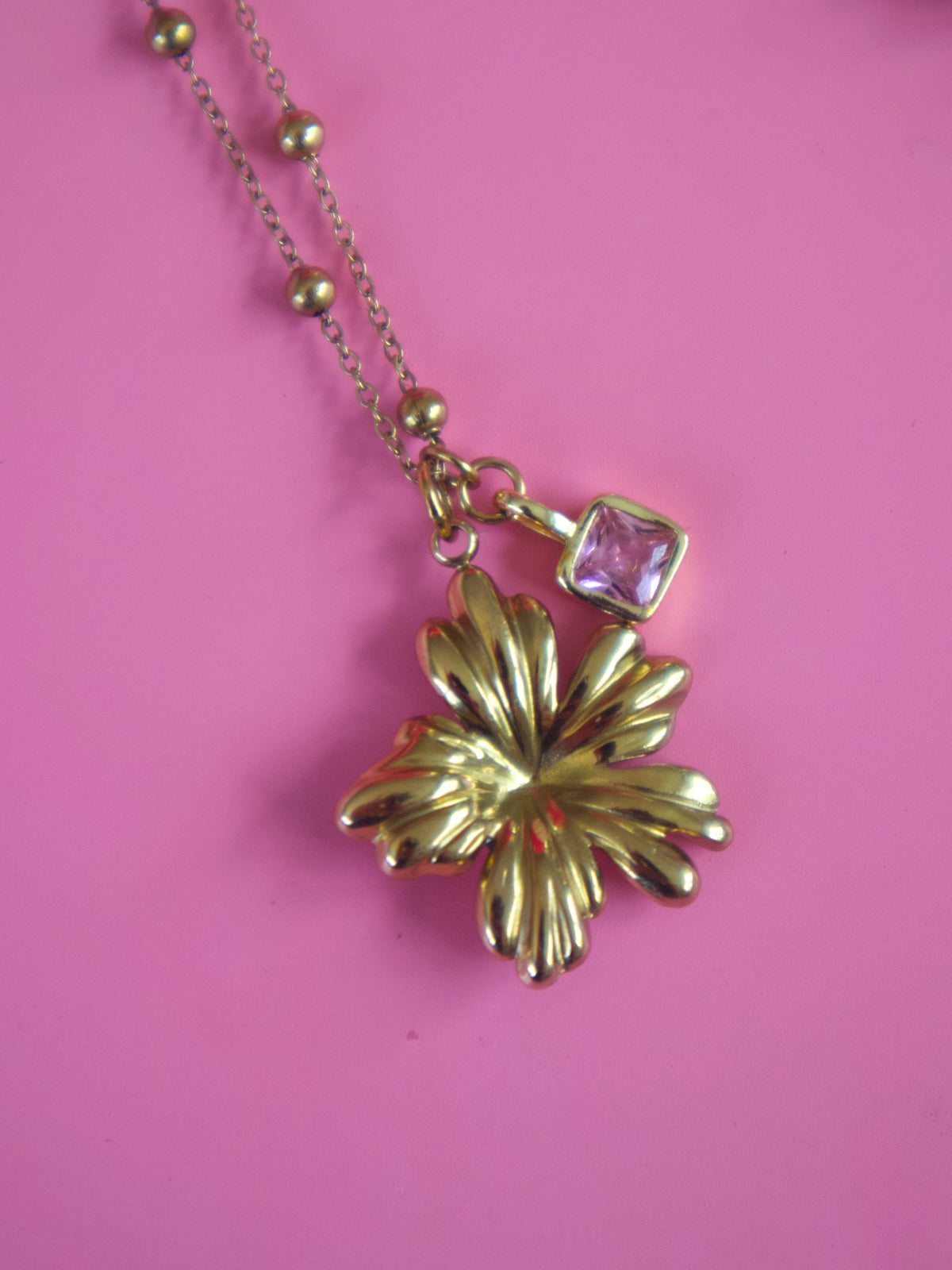 Flower Lili Chain