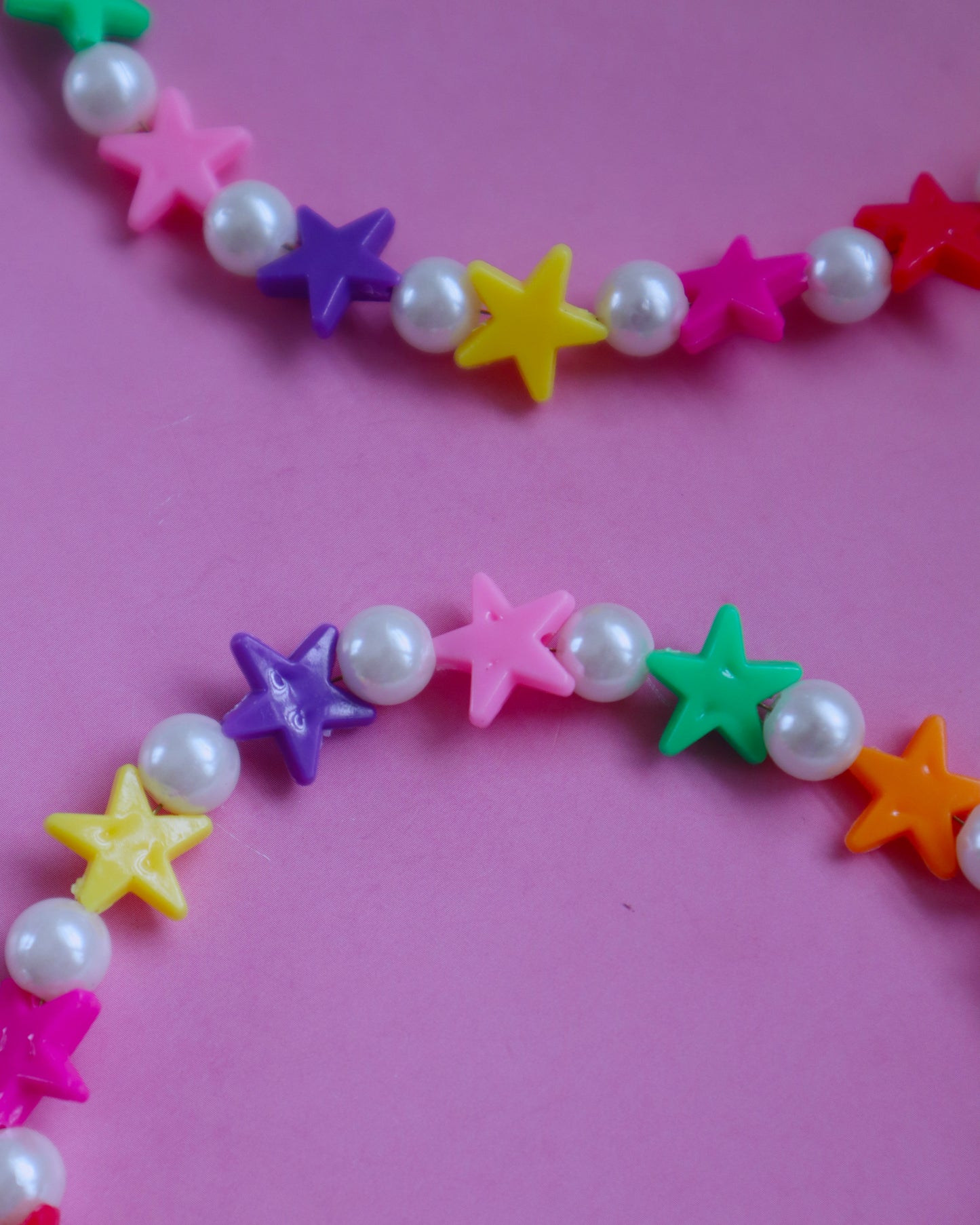 Estrellas y perlas choker