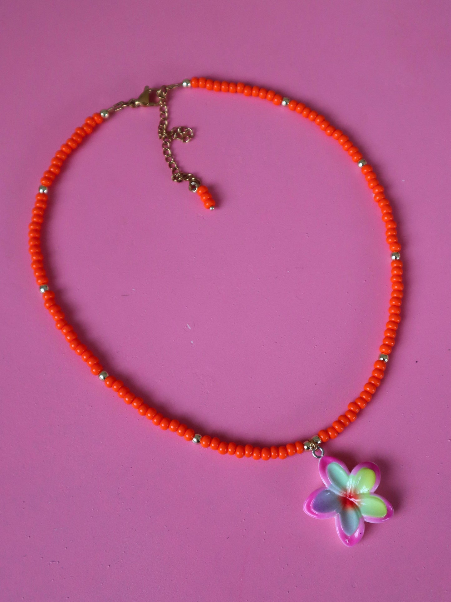 Leis Color Necklace
