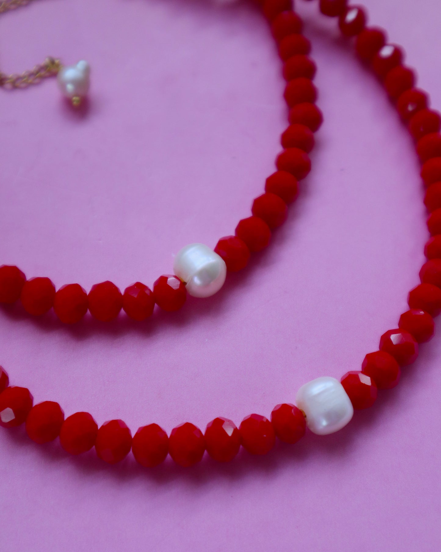 Red pearl choker