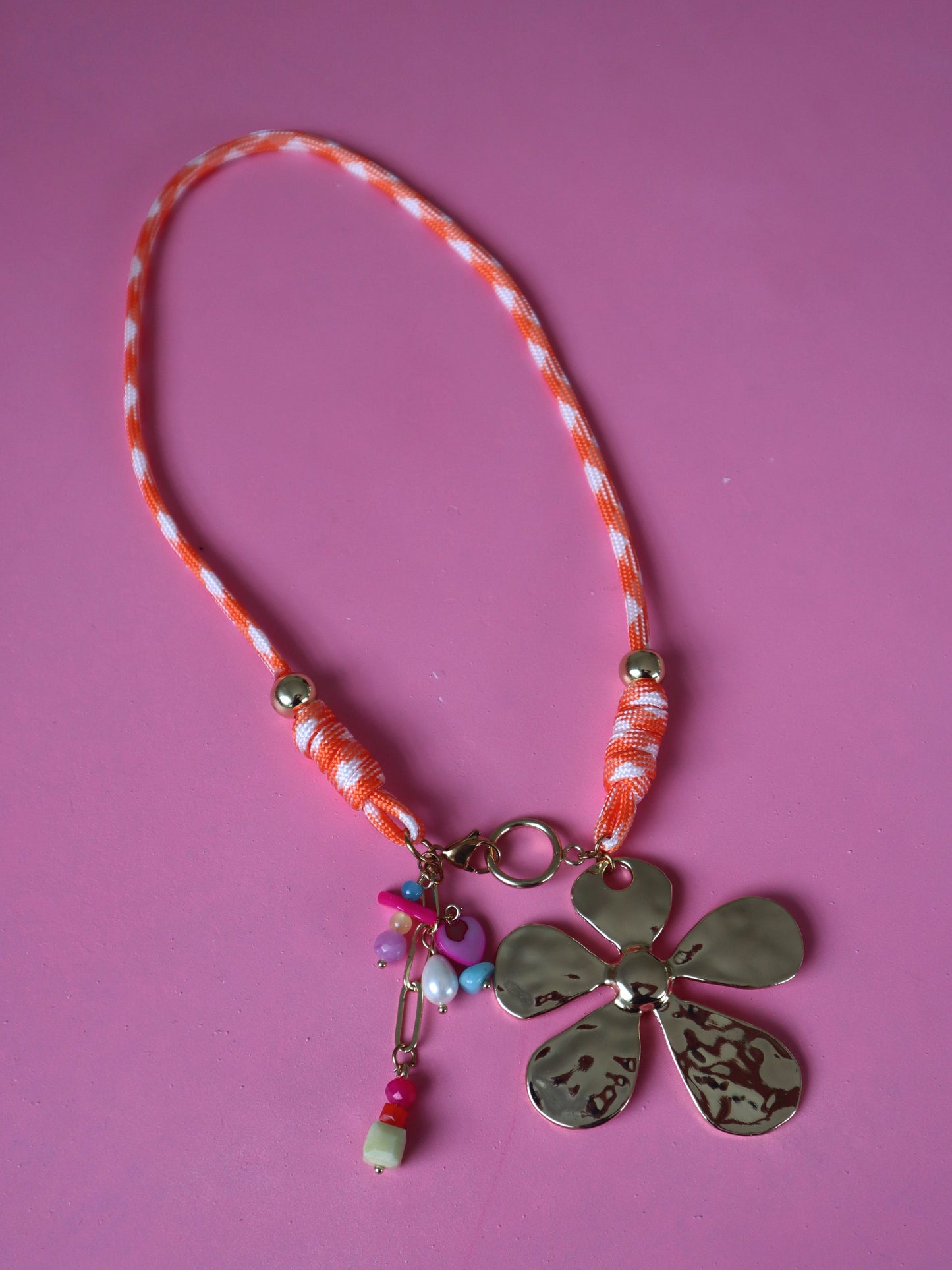 Hippie Flower Necklace
