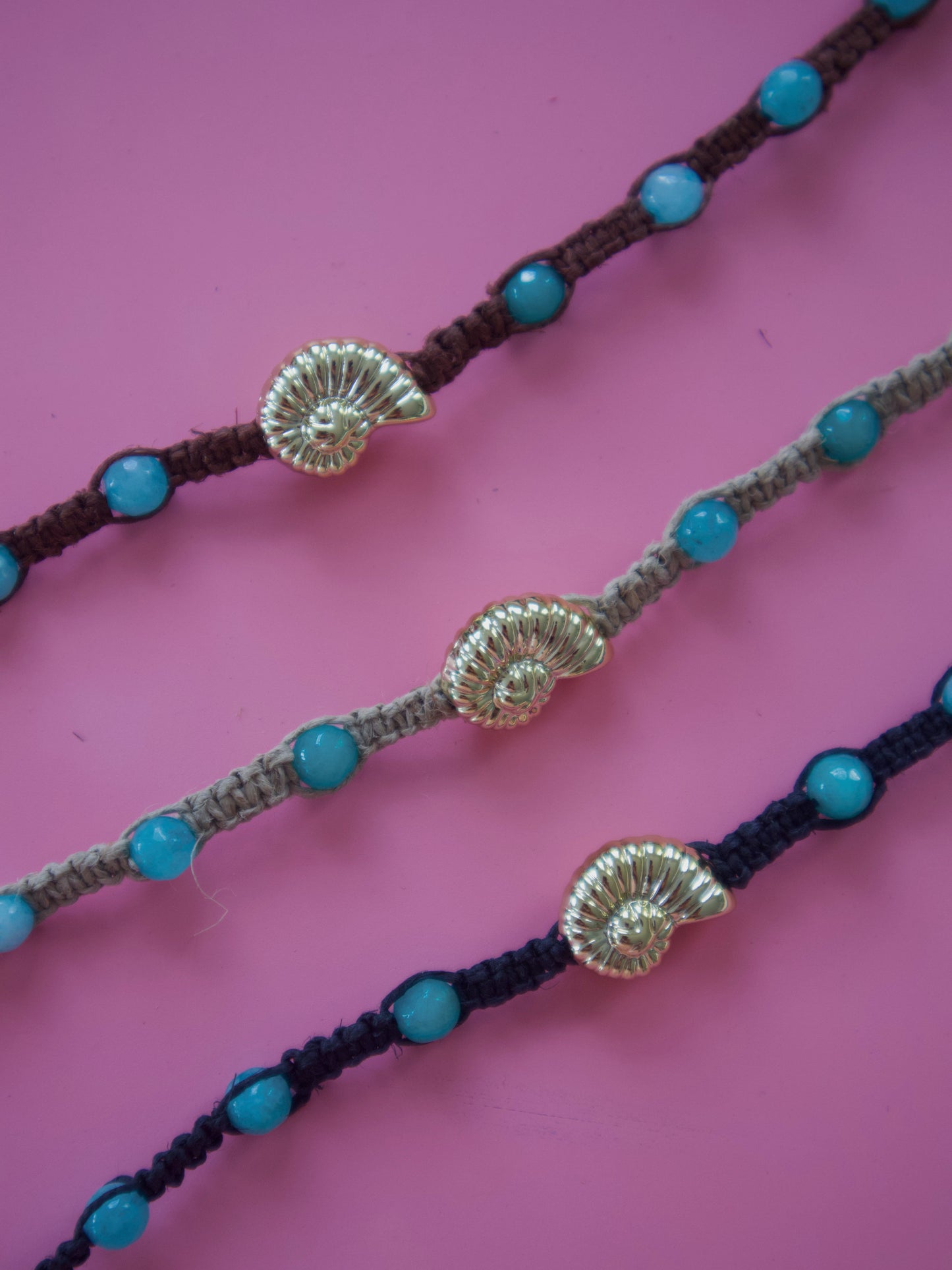 Gold Shell Macramé Choker