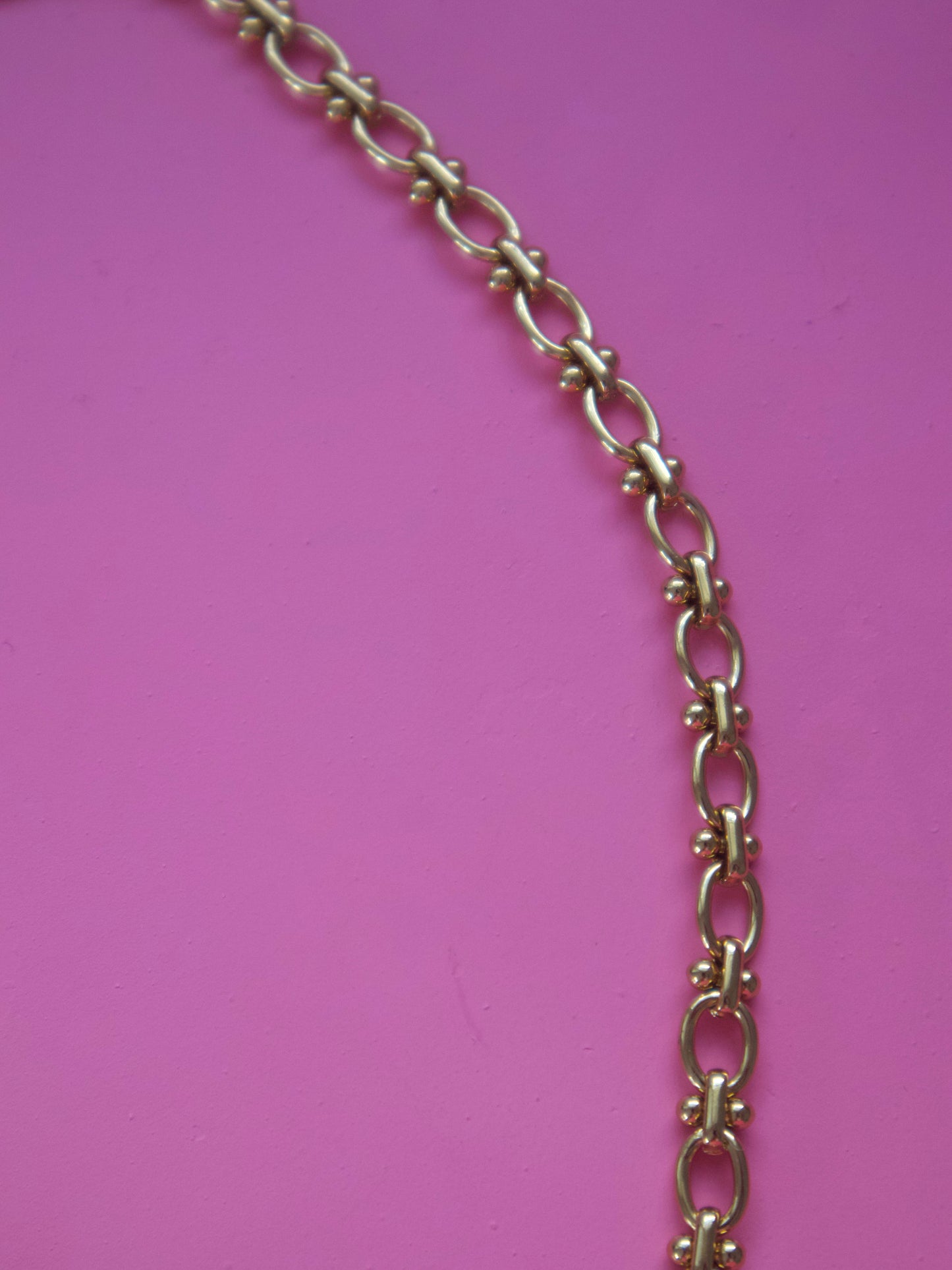 Pink Flore Chain