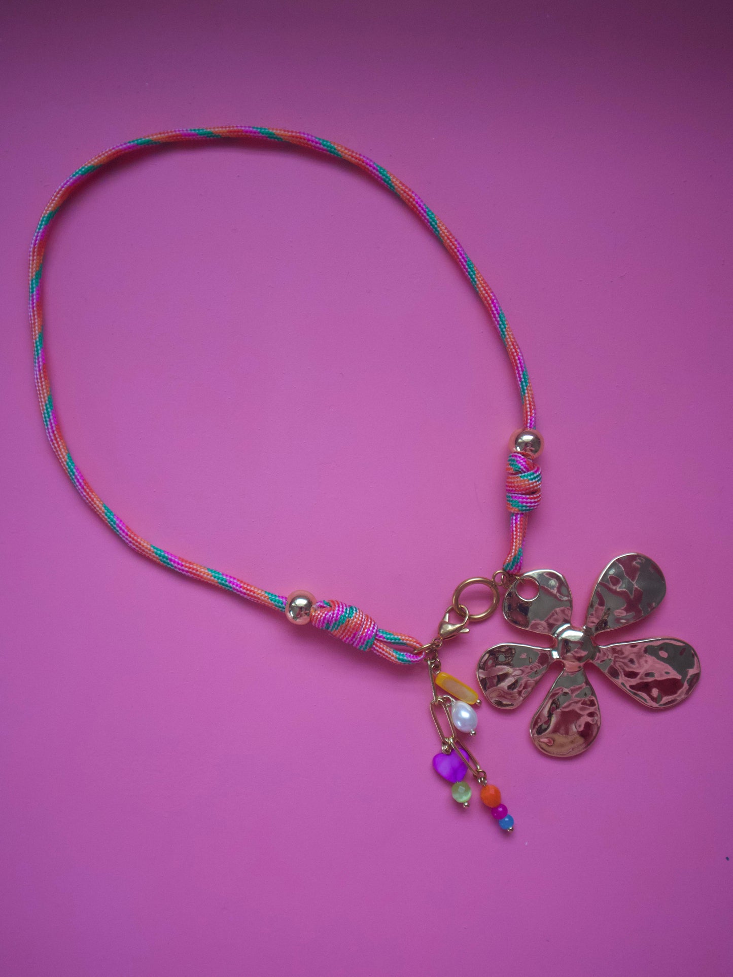 Hippie Flower Necklace