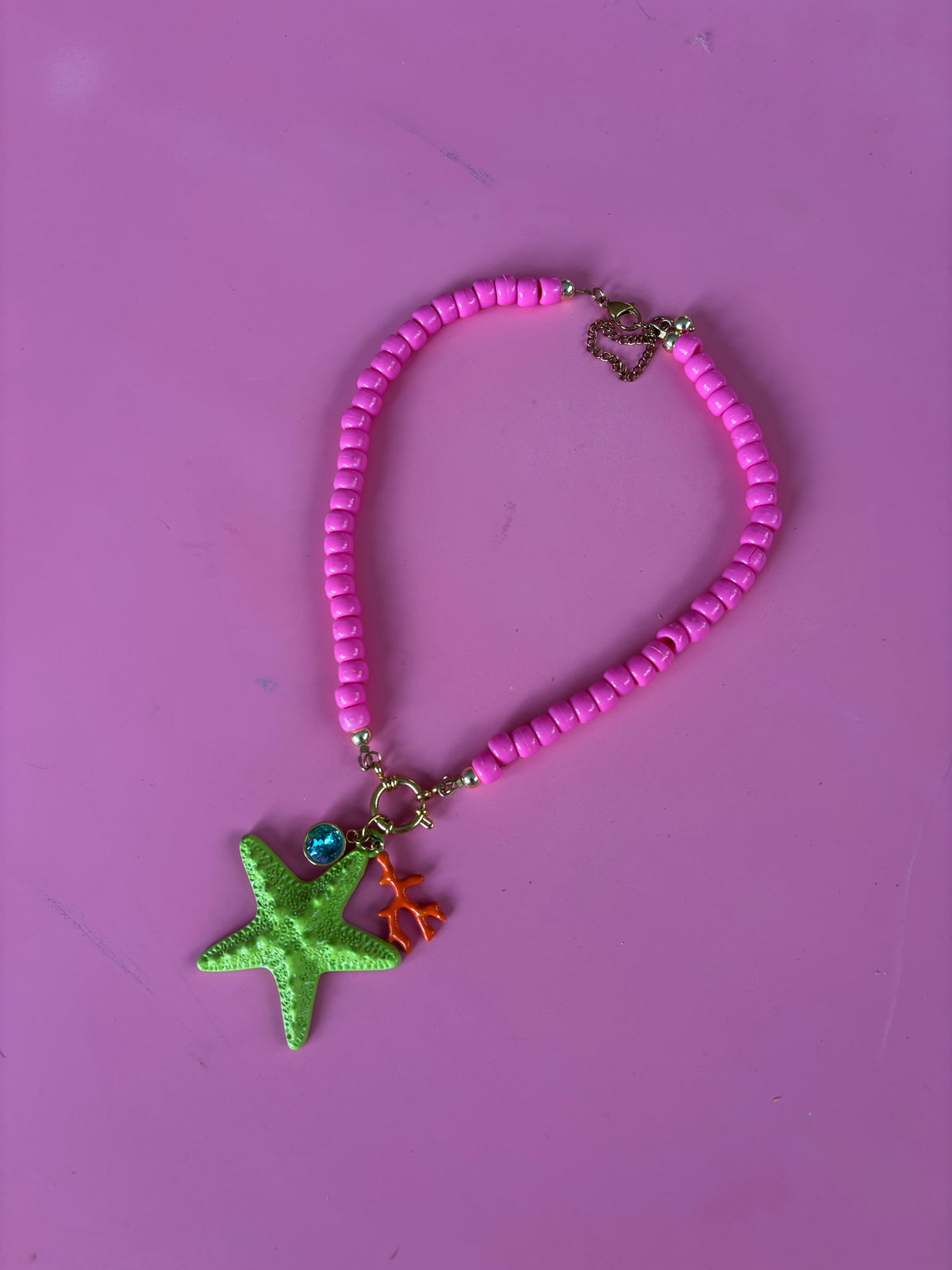 La ola Necklace