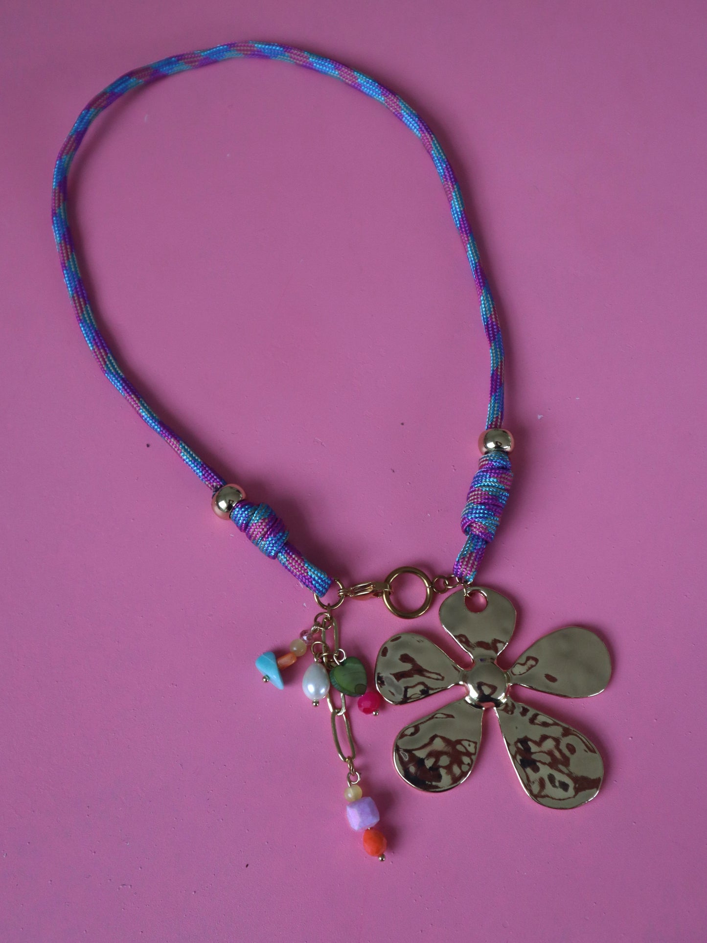 Hippie Flower Necklace