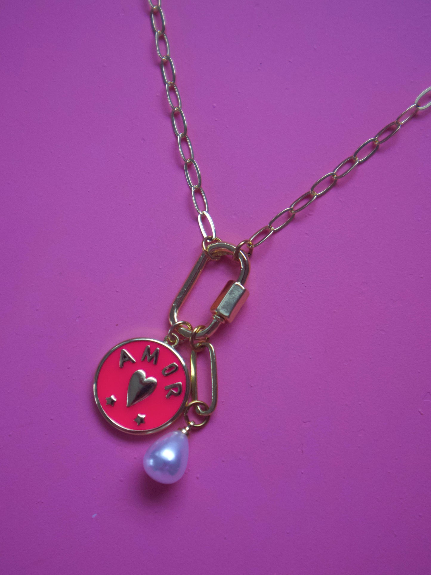 Love Chain