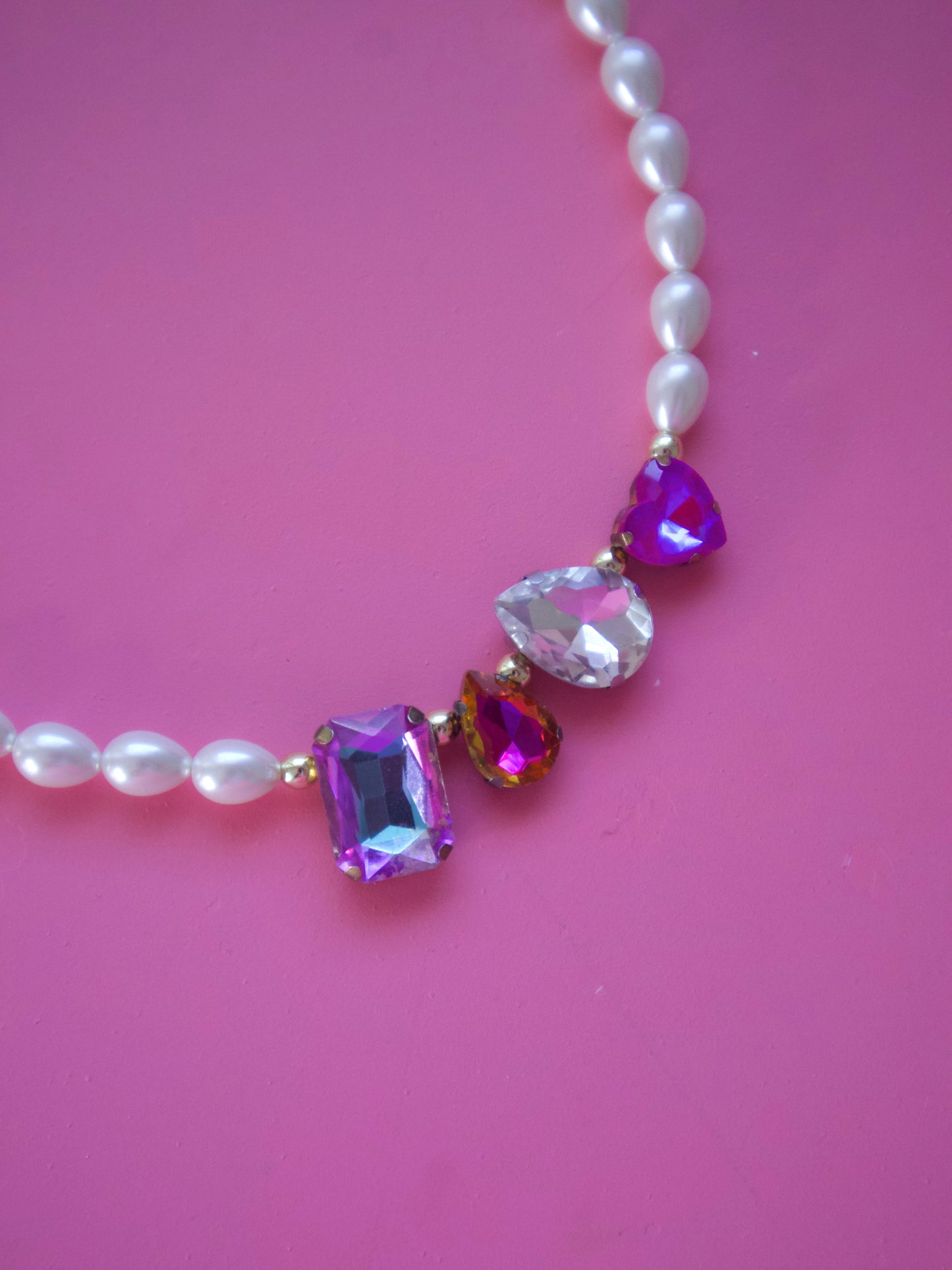 Brillante Perlas Necklace