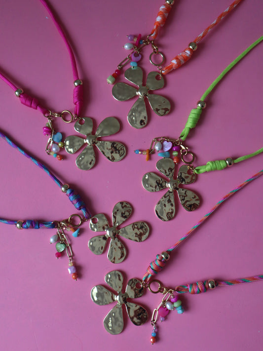 Hippie Flower Necklace